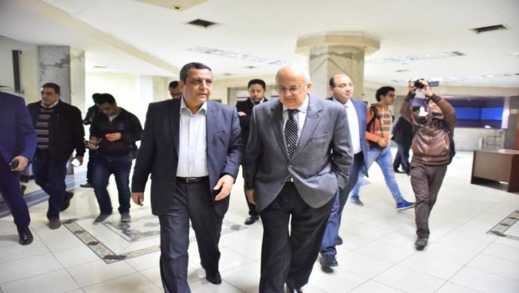 الصحفيين ومكتبة الإسكندرية