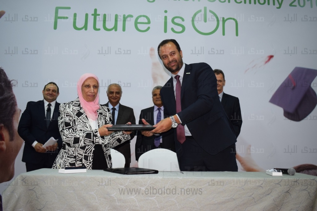 شنايدر إليكتريك توقع مذكرة تفاهم مع جامعة حلوان