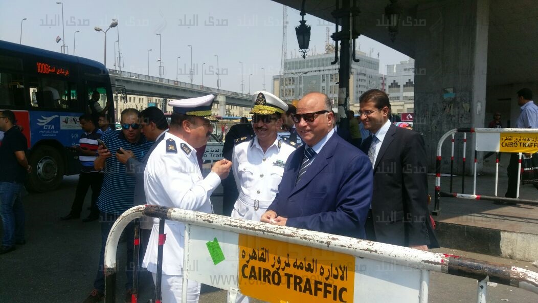 مدير أمن القاهرة يقود حملة مكبرة لازالة الأشغالات برمسيس