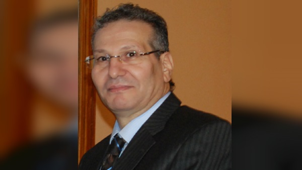 الدكتور أحمد محي القاصد رئيس قطاع الطب العلاجي الدكتور أحمد محي القاصد رئيس قطاع الطب العلاجي
