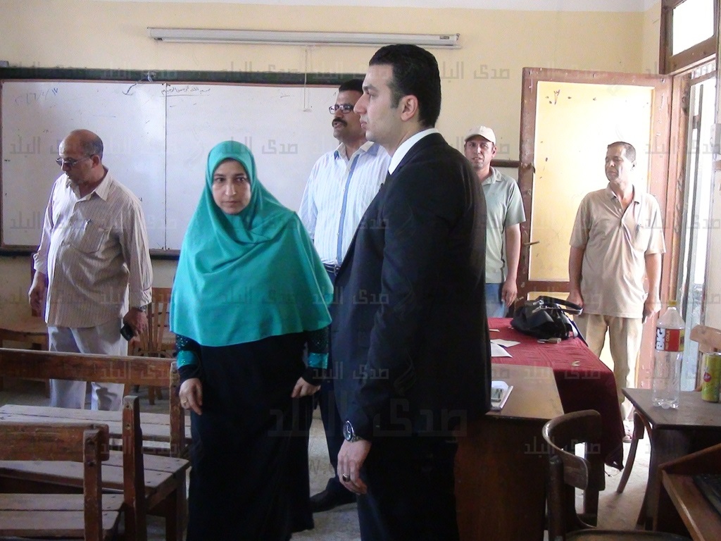 الرقابه الإدارية بالغربية تشن حملات علي المدارس