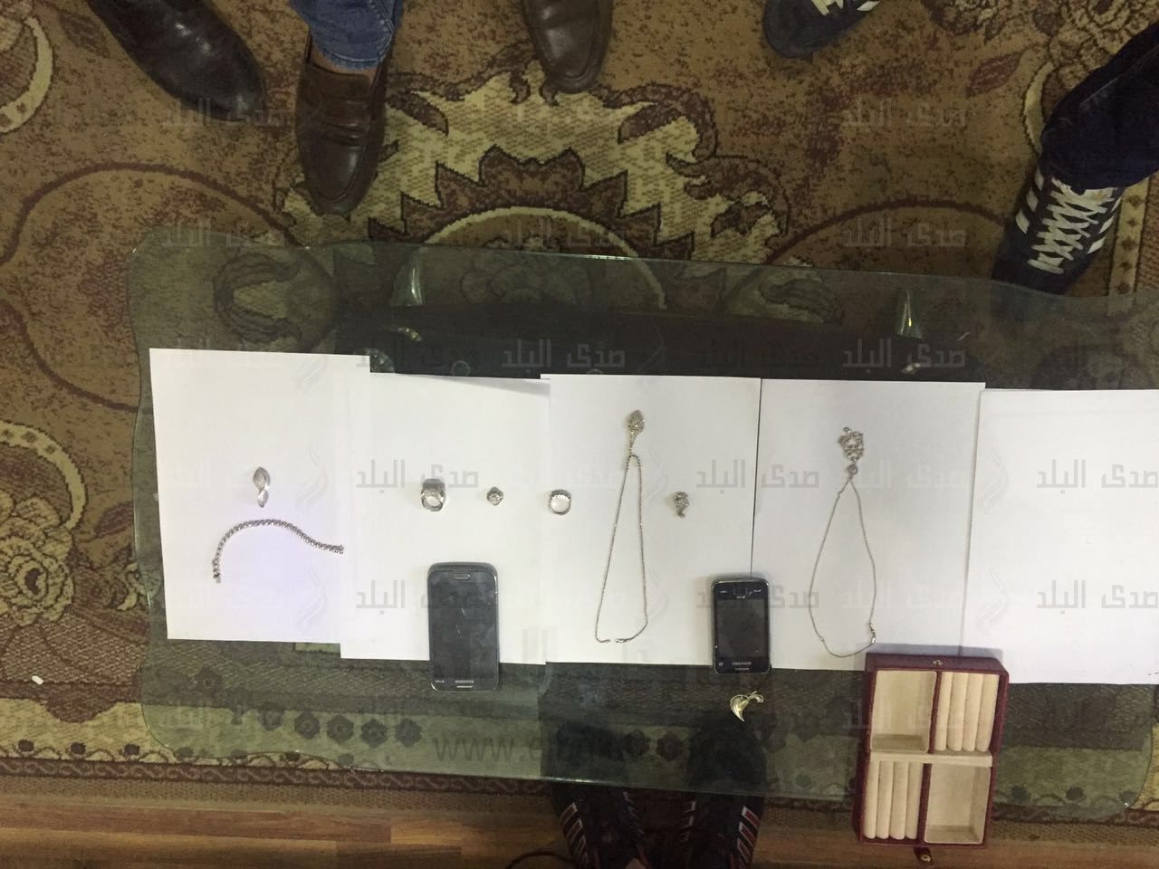  مشغولات ذهبية بـ350 ألف جنيه في مارينا.