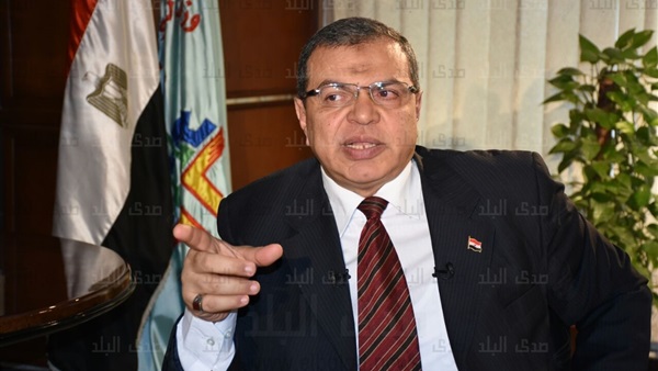  وزير القوى العاملة محمد سعفان