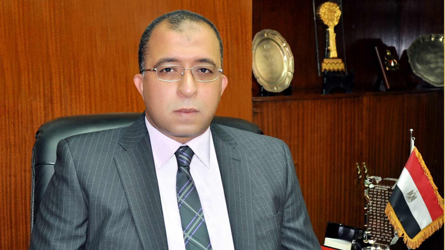اشرف العربى اشرف العربى