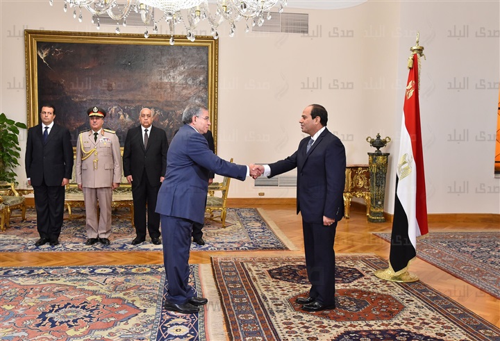  اللواء محمد على الشيخ وزيرا للتموين