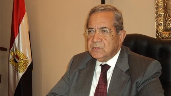 السفير جمال بيومي مساعد وزير الخارجية الأسبق السفير جمال بيومي مساعد وزير الخارجية الأسبق