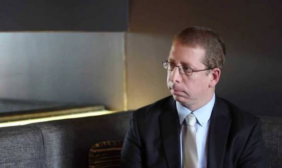 أوفير جندلمان المتحدث باسم الحكومة الإسرائيلية 