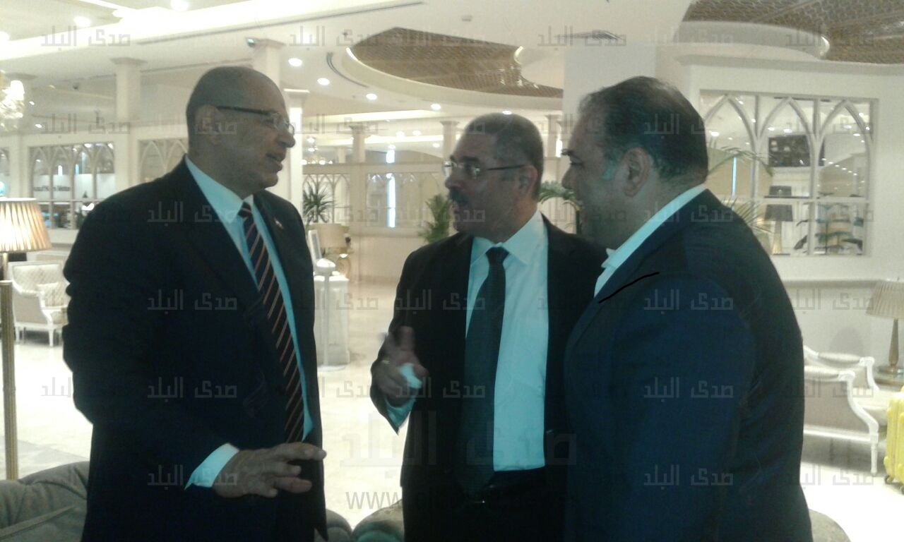 وزير القوي العاملة يغادر جدة بعد اداء مناسك الحج وزير القوي العاملة يغادر جدة بعد اداء مناسك الحج