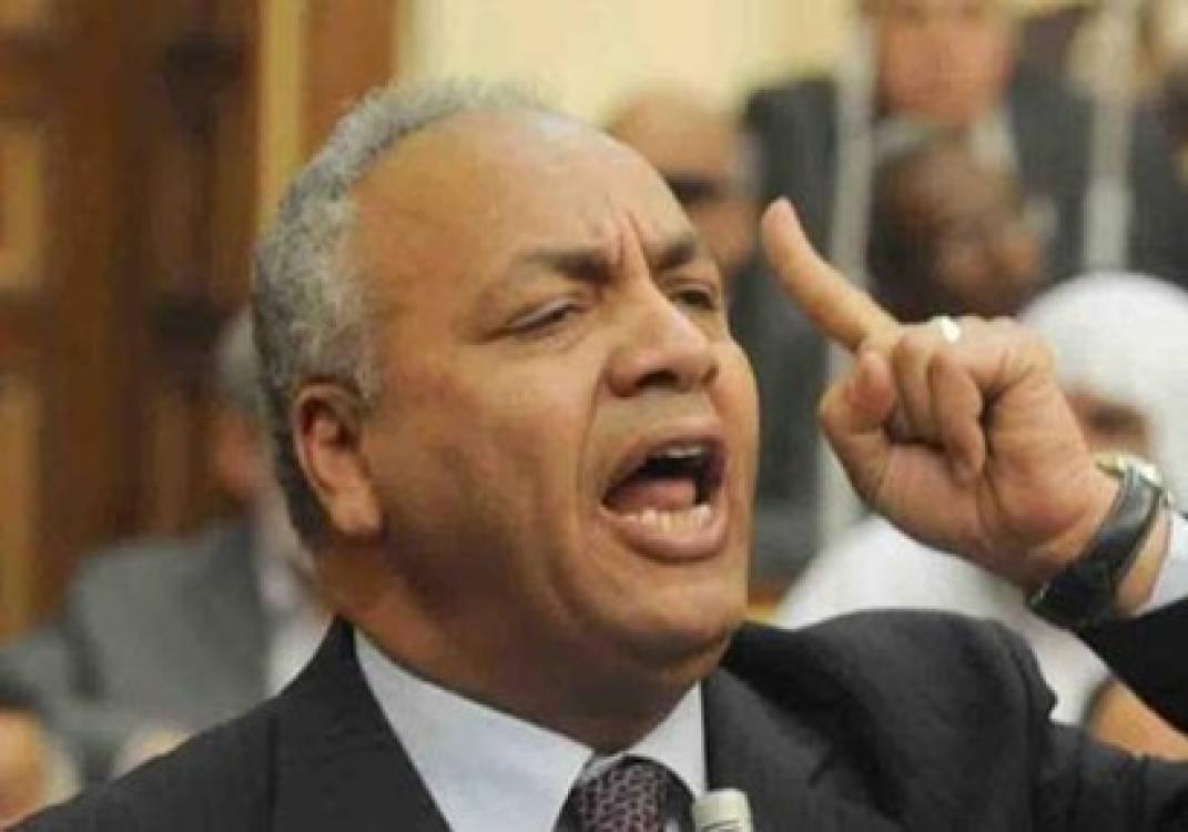 مصطفى بكرى مصطفى بكرى