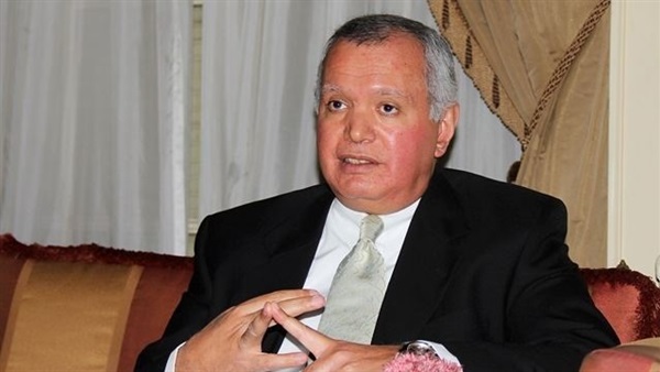 السفير محمد العرابي وزير الخارجية الأسبق