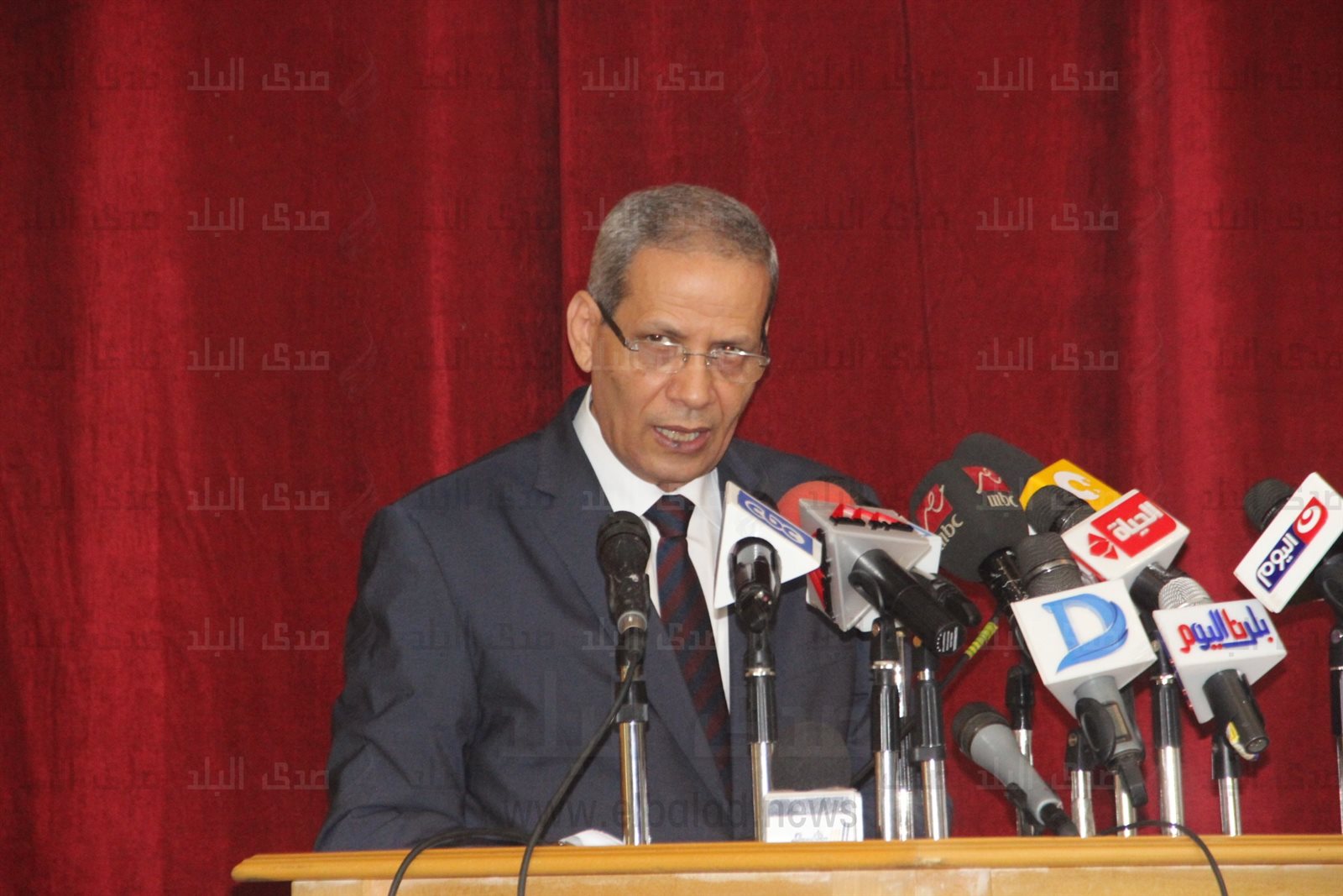 الهلالى الهلالى