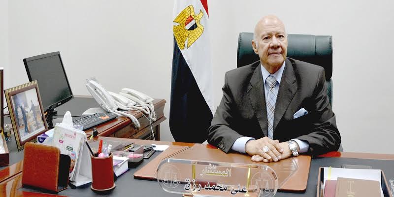 المستشار علي رزق رئيس النيابة الإدارية