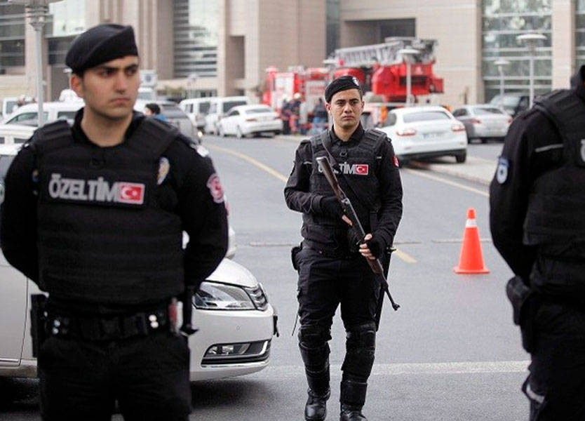 الشرطة الإسبانية الشرطة الإسبانية