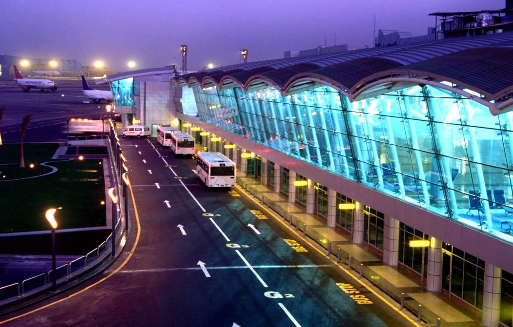 مطار القاهرة