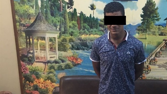ضبط عاطلان وبحوزتهما 10 كيلو بانجو واسلحه ناريه ضبط عاطلان وبحوزتهما 10 كيلو بانجو واسلحه ناريه