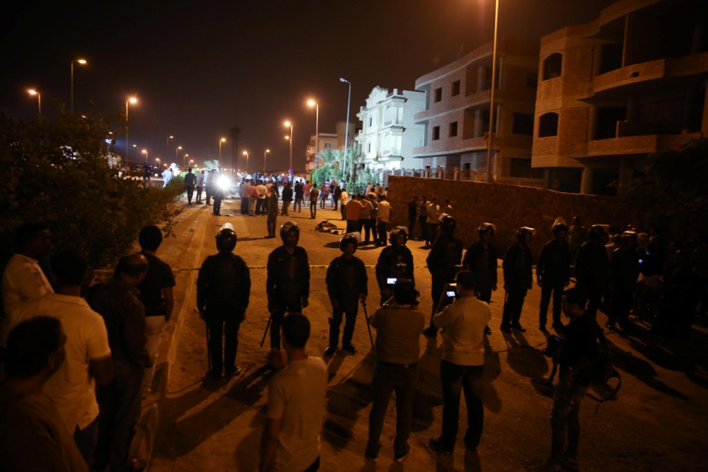 انفجار سيارة ملغومة بالتجمع