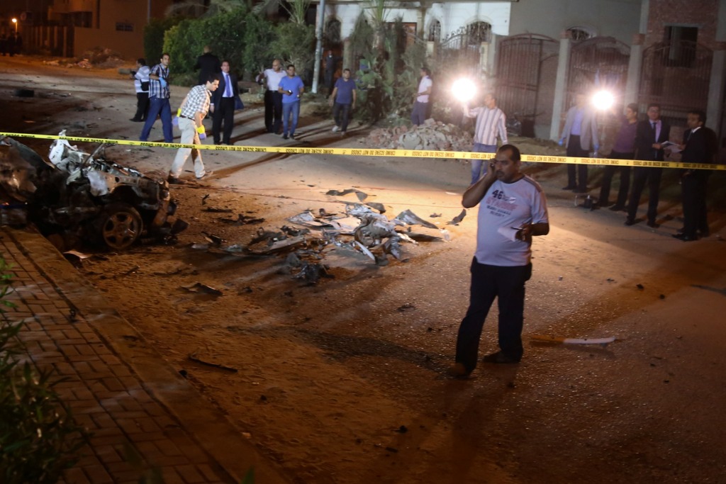 انفجار سيارة ملغومة بالتجمع