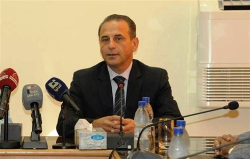  الدكتور" نزار يازجى "وزير الصحة السوري