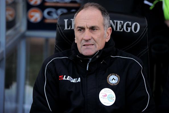 إقالة مدربه الايطالي فرانشيسكو جودولين 