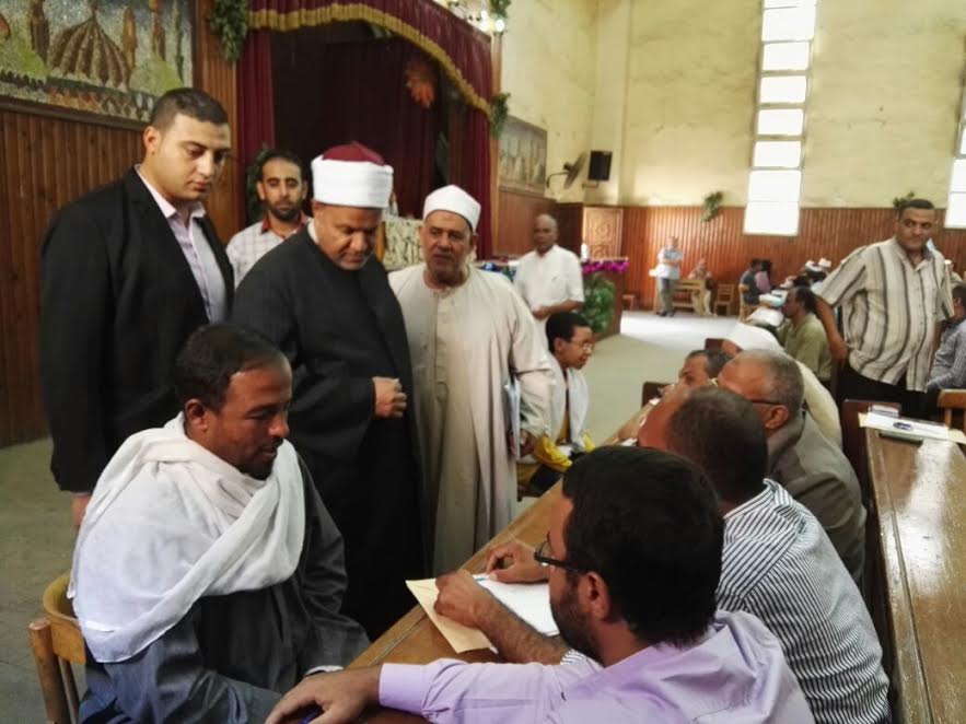 رئيس قطاع المعاهد الأزهرية يتابع امتحانات مسابقة القراءات رئيس قطاع المعاهد الأزهرية يتابع امتحانات مسابقة القراءات