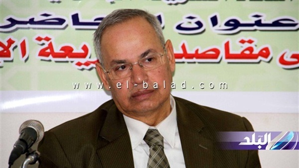 الدكتور محمد الشحات الجندي