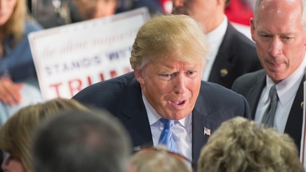 ترامب يواجه ضغوط من حزبه 