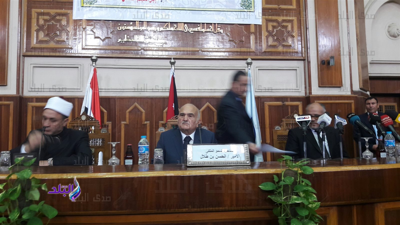 الأمير الحسن بن طلال ولى عهد الأردن السابق،