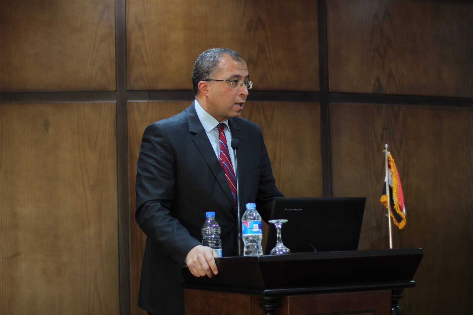 اشرف العربى