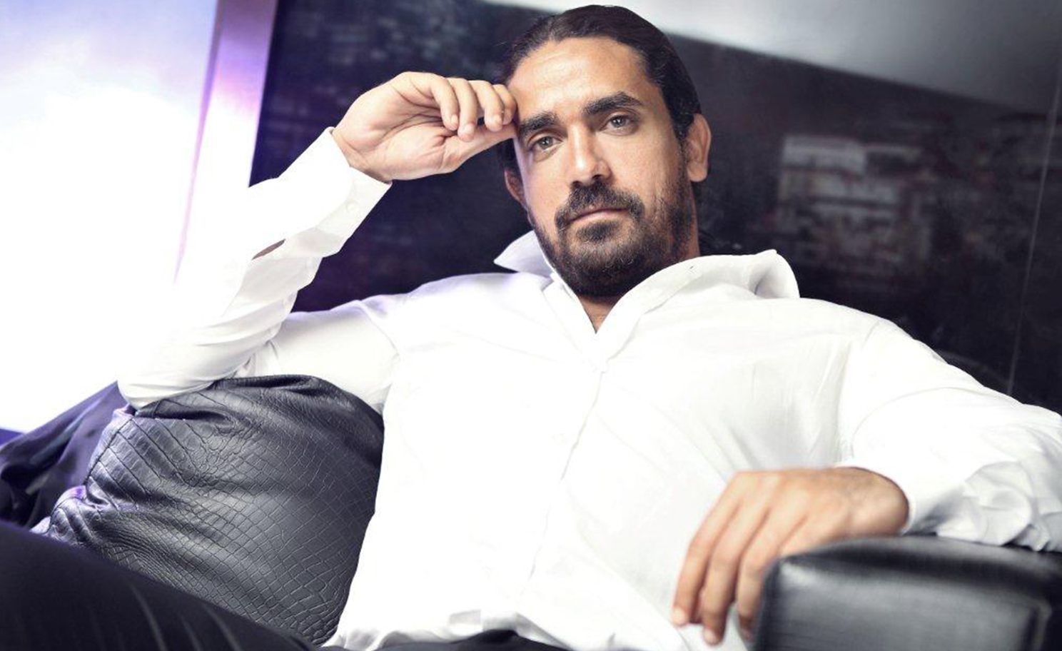 الفنان امير كرارة