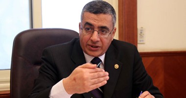 الدكتور على حجازي رئيس هيئة التامين الصحي
