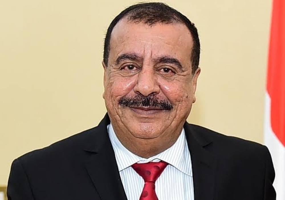 اللواء أحمد سعيد بن بريك محافظ حضرموت جنوب شرقي اليمن  اللواء أحمد سعيد بن بريك محافظ حضرموت جنوب شرقي اليمن