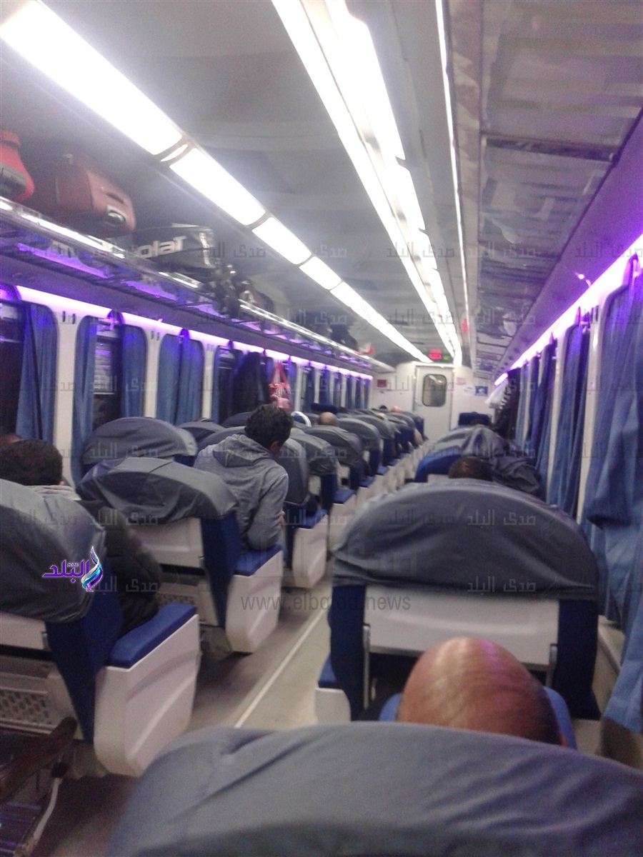 السيطرة على حريق بجرار قطار «VIP» السيطرة على حريق بجرار قطار «VIP»