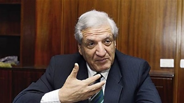 الدكتور فخري الفقي الخبير الأقتصادي الدكتور فخري الفقي الخبير الأقتصادي