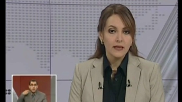 المذيعة منى شكر 