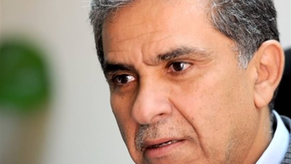 وزير البيئة خالد فهمى وزير البيئة خالد فهمى