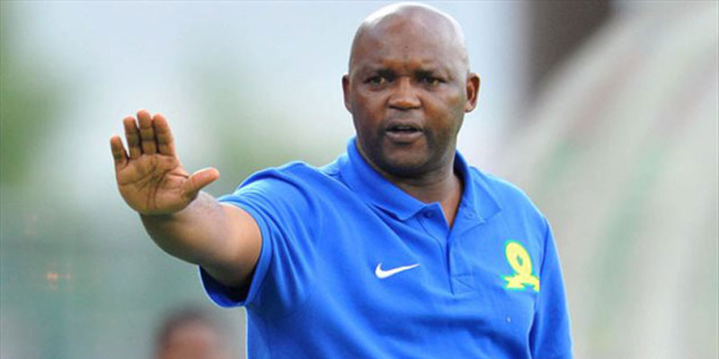 بيتسو موسيماني المدير الفني لصن داونز