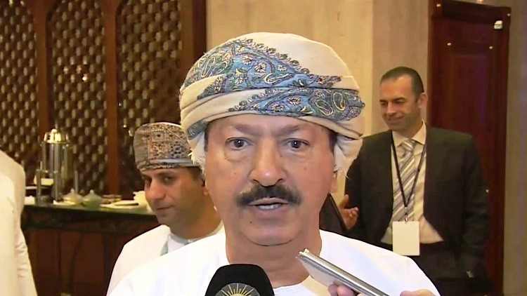 الرئيس التنفيذي للبنك المركزي العماني جمود بن سنجور الزدجالي الرئيس التنفيذي للبنك المركزي العماني جمود بن سنجور الزدجالي