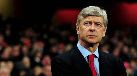  أرسين فينجر مدرب أرسنال