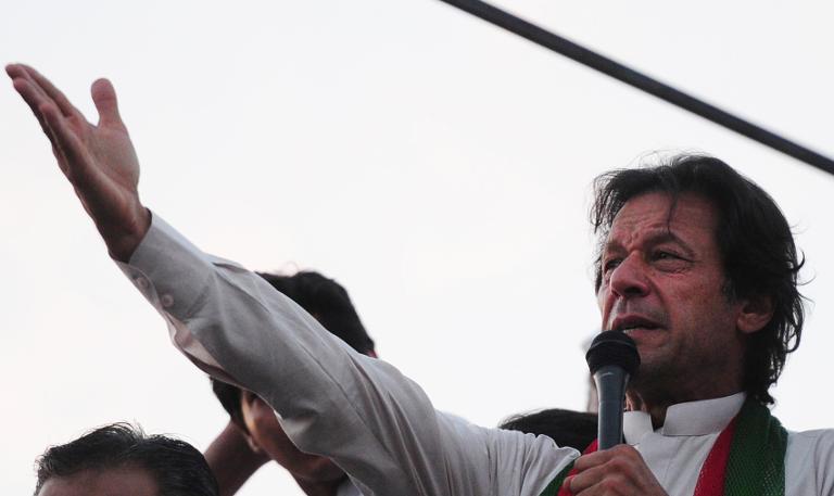 عمران خان زعيم المعارضة في باكستان عمران خان زعيم المعارضة في باكستان
