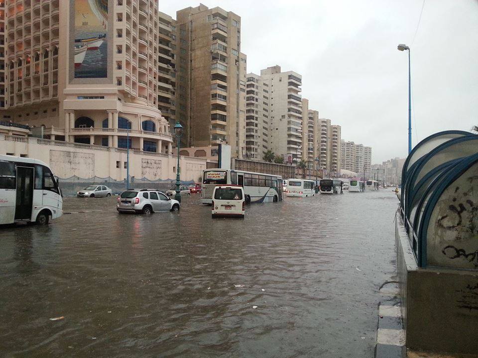 سيول في بعض المحافظات - أرشيفية سيول في بعض المحافظات - أرشيفية