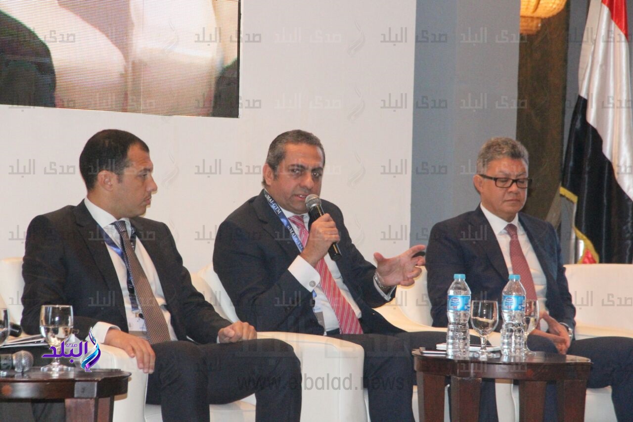عباس عباس