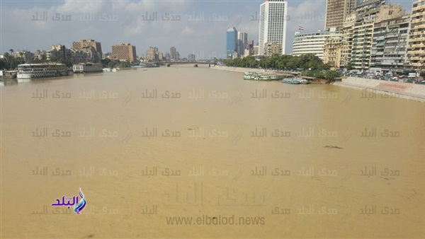 السيول تعكر مياه نهر النيل السيول تعكر مياه نهر النيل