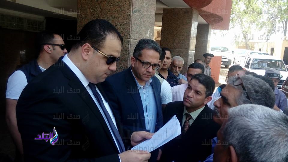 وزير الأثار في زيارة سابقة للمتحف