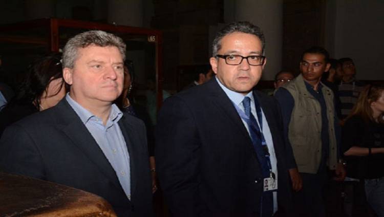  خالد العنانى 