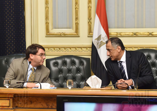 رئيس البنك المركزي المصري مع مندوب صندوق النقد الدولي