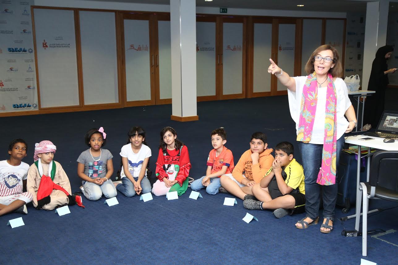 ورش لتعليم الأطفال مهارات مجال الكتابة الإبداعية