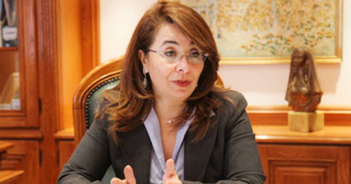غادة والى غادة والى