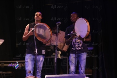 فرقة أفرونوبيا 