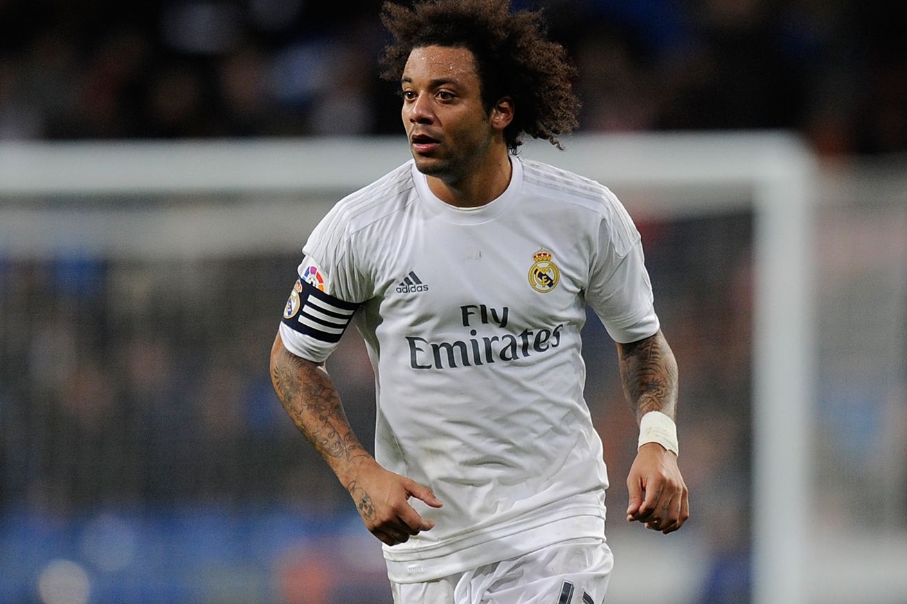 "مارسيلو" الظهير البرازيلي الأيسر لنادي ريال مدريد "مارسيلو" الظهير البرازيلي الأيسر لنادي ريال مدريد