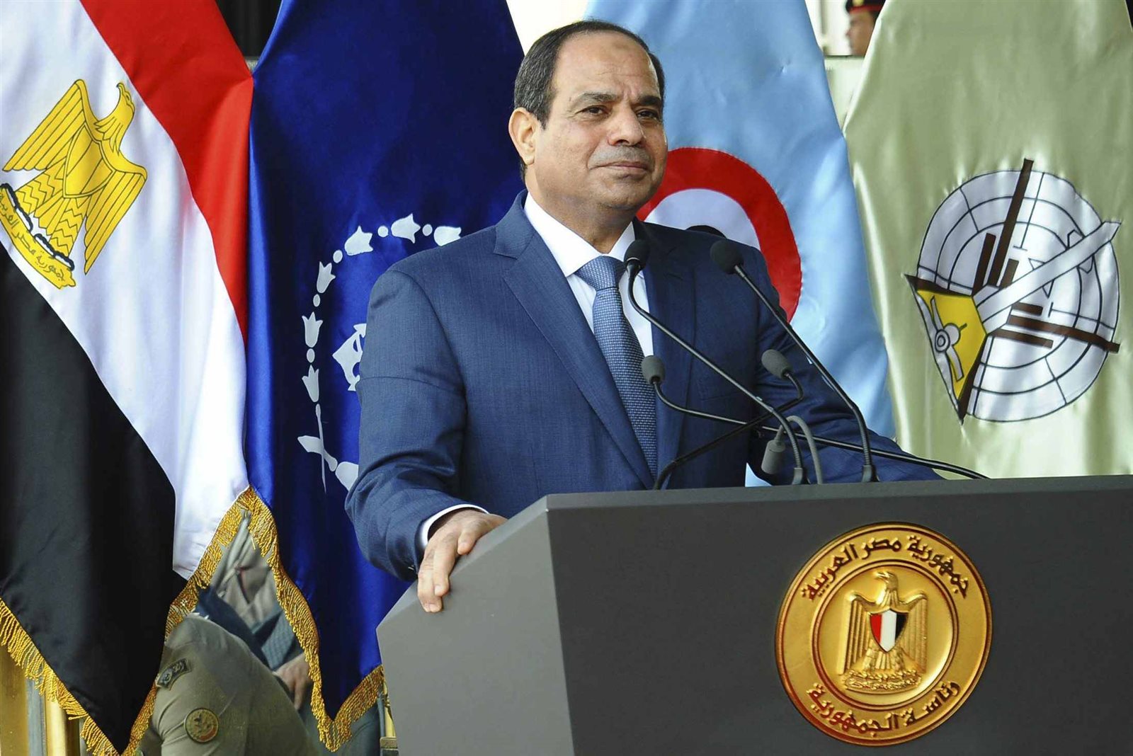 الرئيس عبد الفتاح السيسي  الرئيس عبد الفتاح السيسي